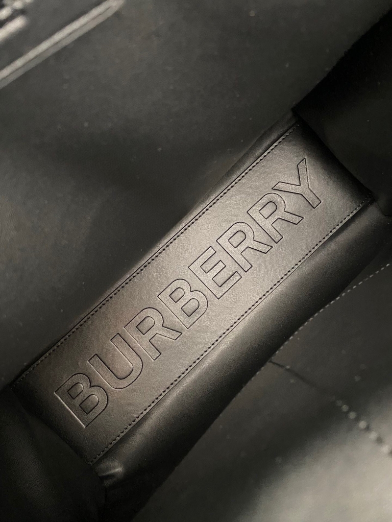 mens Bv*b*rry briefcases